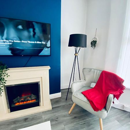 3 Bed Anfield House Close To Lfc Βίλα Λίβερπουλ Εξωτερικό φωτογραφία